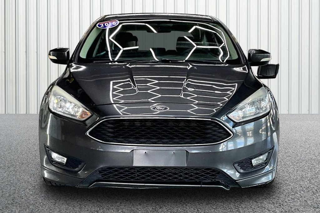Used 2016 Ford Focus SE Hatchback
