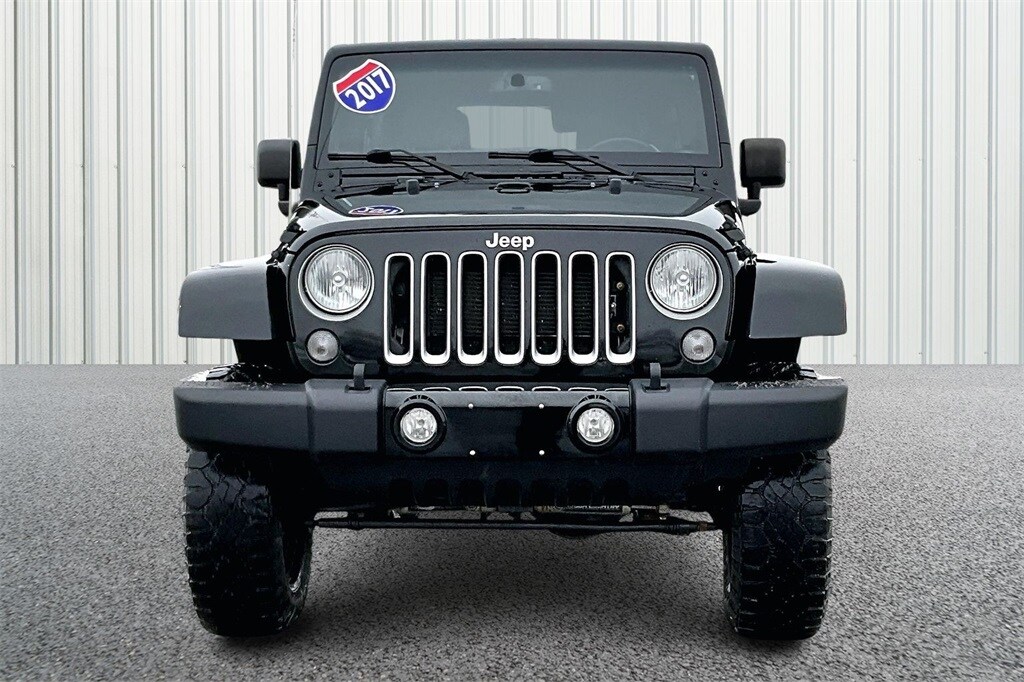 Used 2017 Jeep Wrangler JK Unlimited Sahara 4x4 SUV