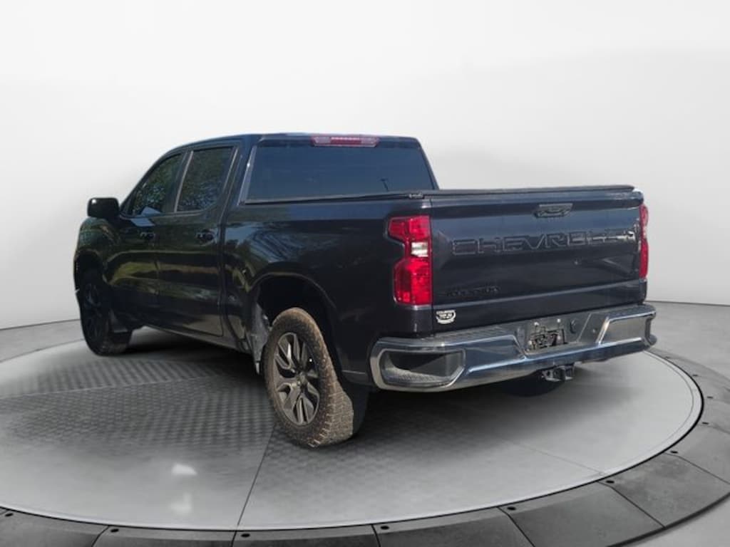Used 2022 Chevrolet Silverado 1500 LT Truck Crew Cab