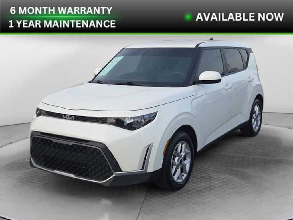 Used 2025 Kia Soul LX Hatchback