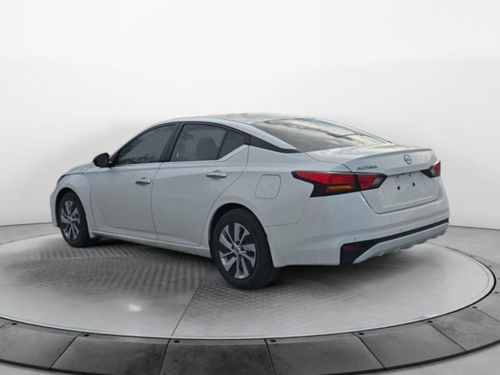 Used 2024 Nissan Altima 2.5 S Sedan