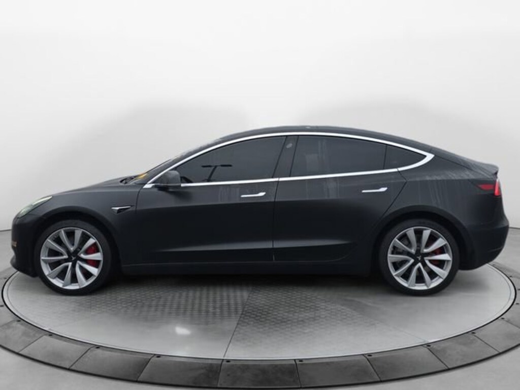 Used 2019 Tesla Model 3 Standard Range Plus Sedan