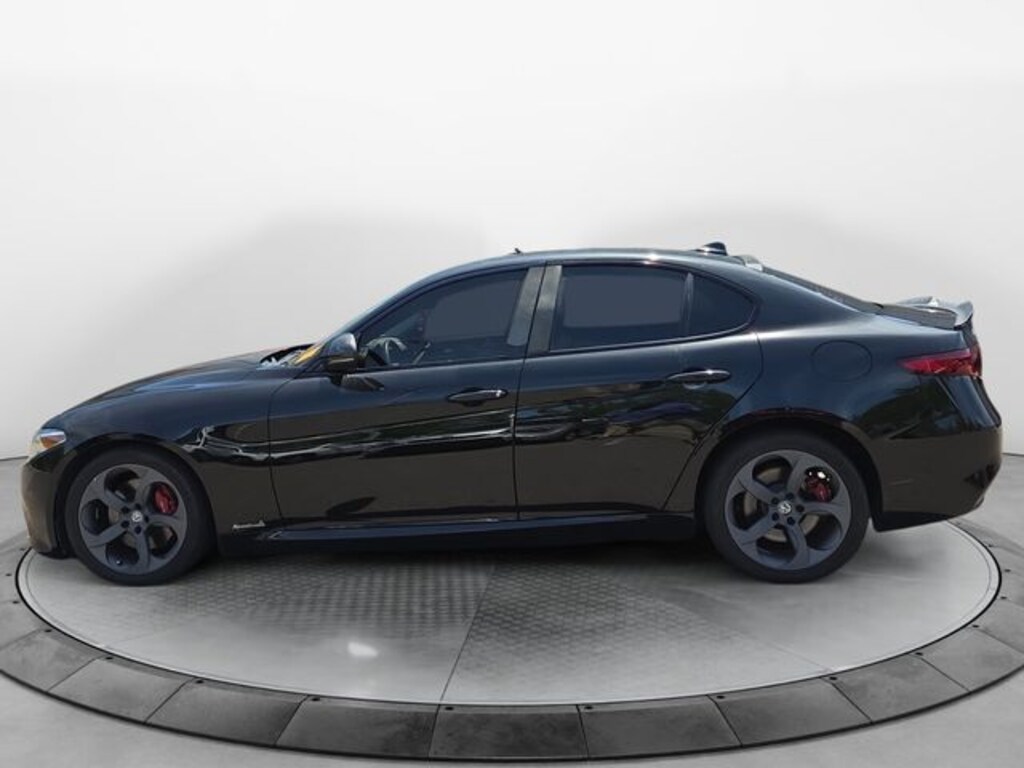 Used 2017 Alfa Romeo Giulia Base Sedan