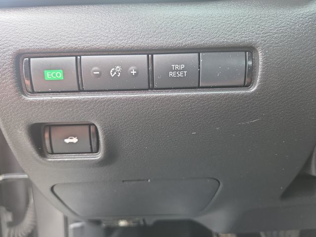 2021 Nissan Sentra SV - Photo 18
