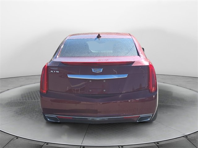2016 Cadillac XTS Luxury photo 4