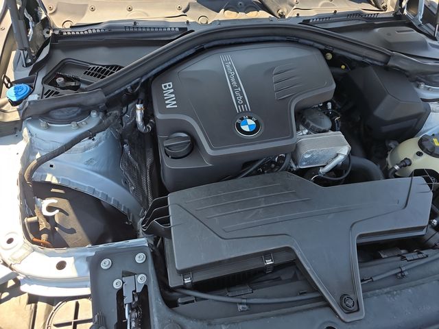 2017 BMW 3 Series 320i - Photo 29
