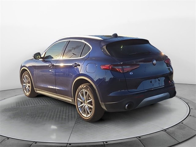 2019 Alfa Romeo Stelvio Ti photo 3