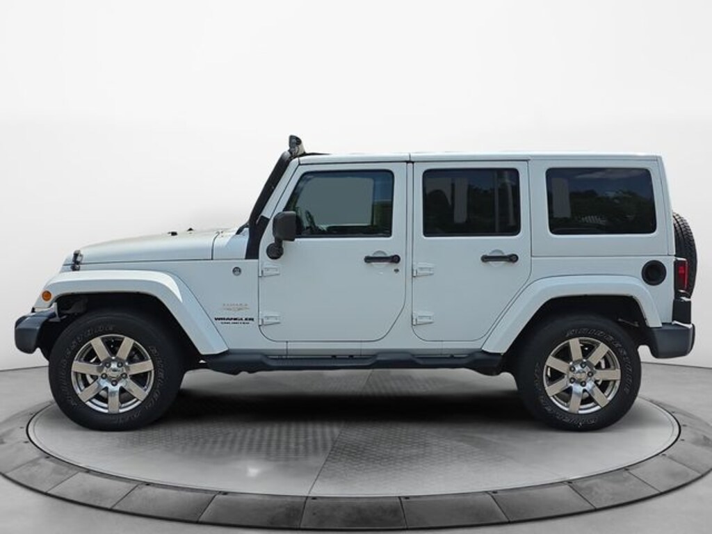 Used 2014 Jeep Wrangler Unlimited Unlimited Sahara SUV