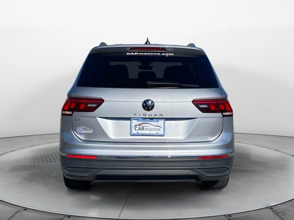 Used 2022 Volkswagen Tiguan SE SUV