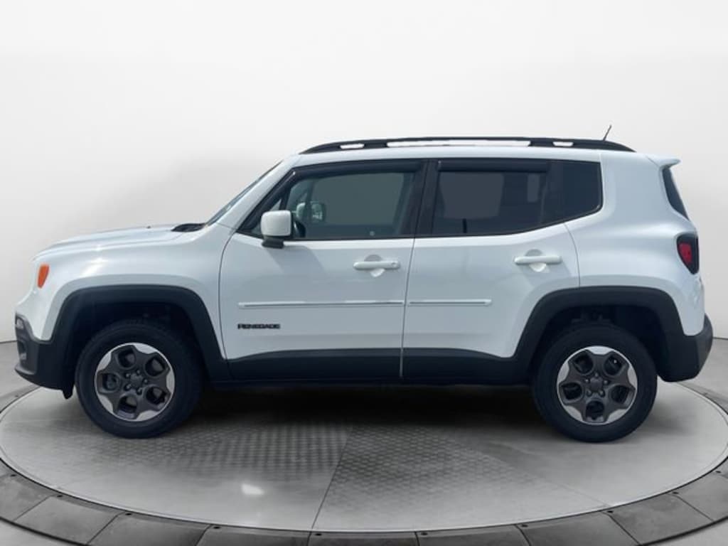 Used 2016 Jeep Renegade Latitude SUV