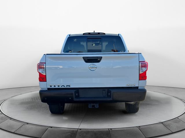2022 Nissan Titan S photo 4