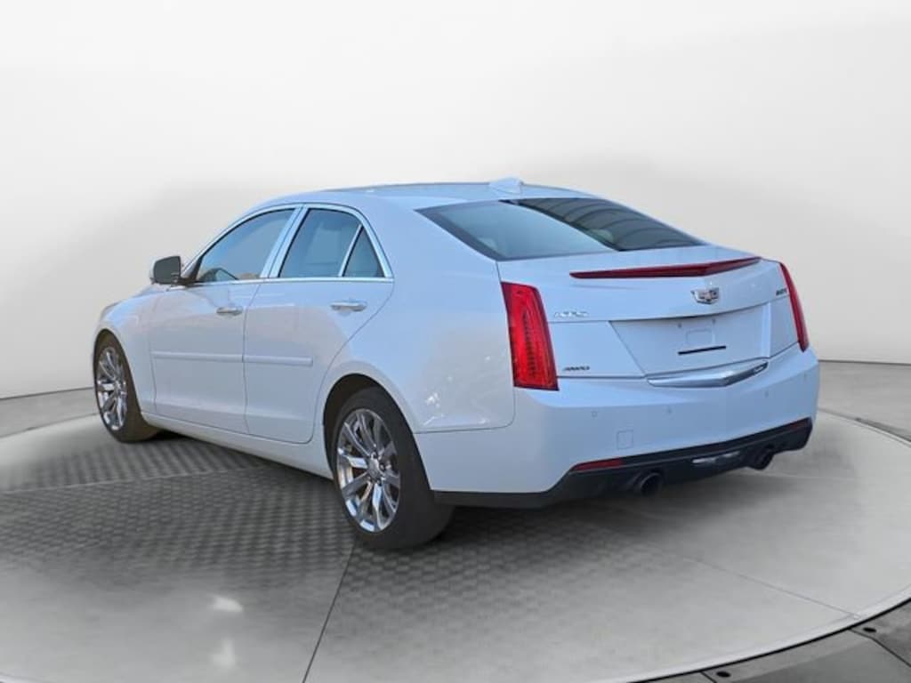 Used 2017 CADILLAC ATS Luxury AWD Sedan