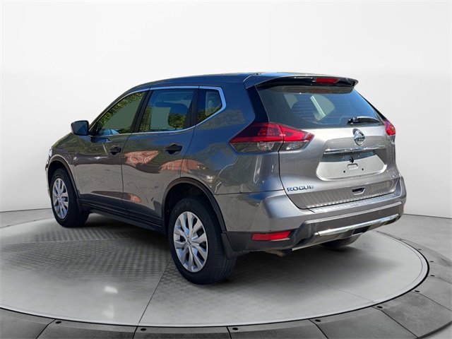 2018 Nissan Rogue S photo 2