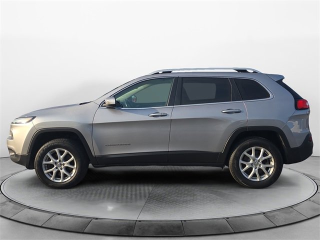 2018 Jeep Cherokee Latitude photo 2