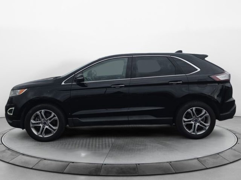 Used 2017 Ford Edge Titanium SUV