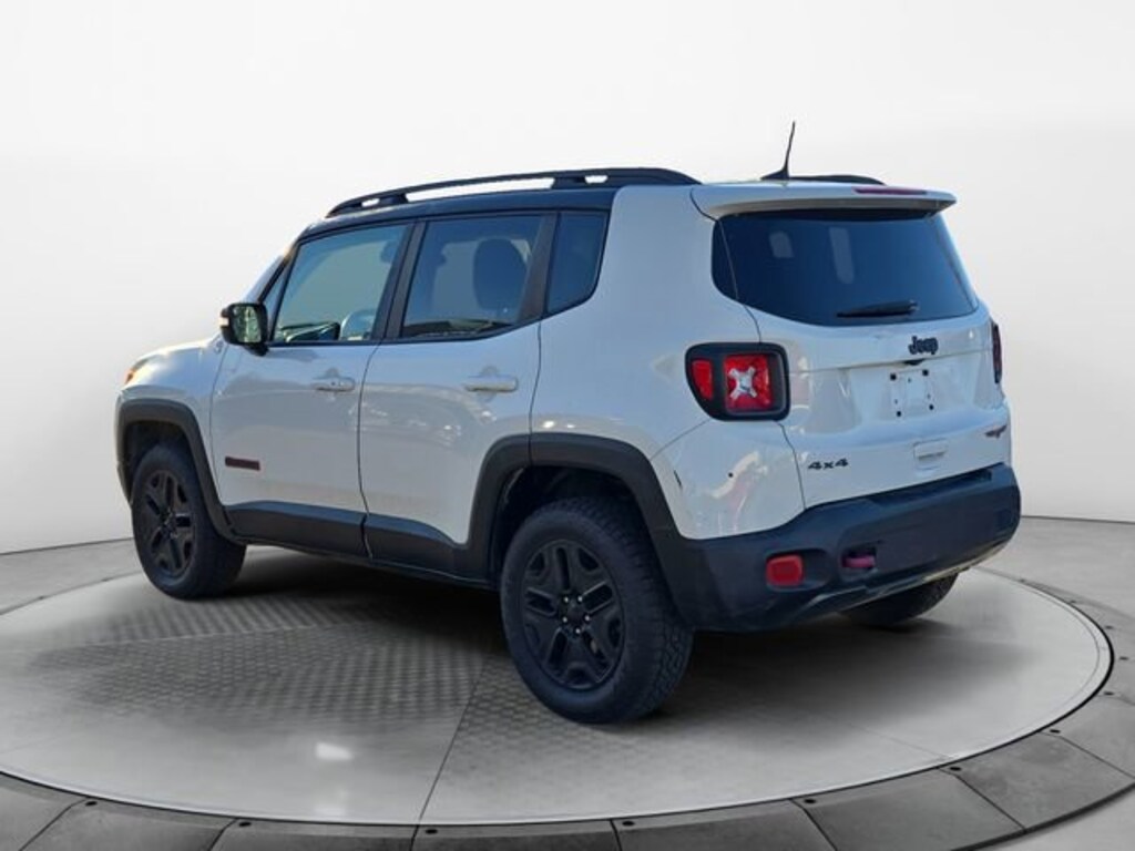 Used 2018 Jeep Renegade Trailhawk SUV