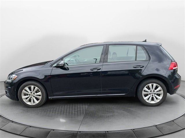 2020 Volkswagen Golf TSI photo 2