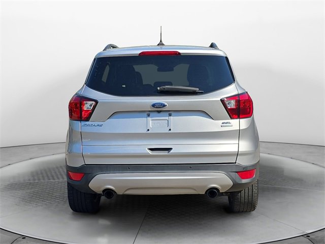 2019 Ford Escape SEL photo 4