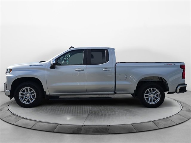 2021 Chevrolet Silverado 1500 LT photo 2