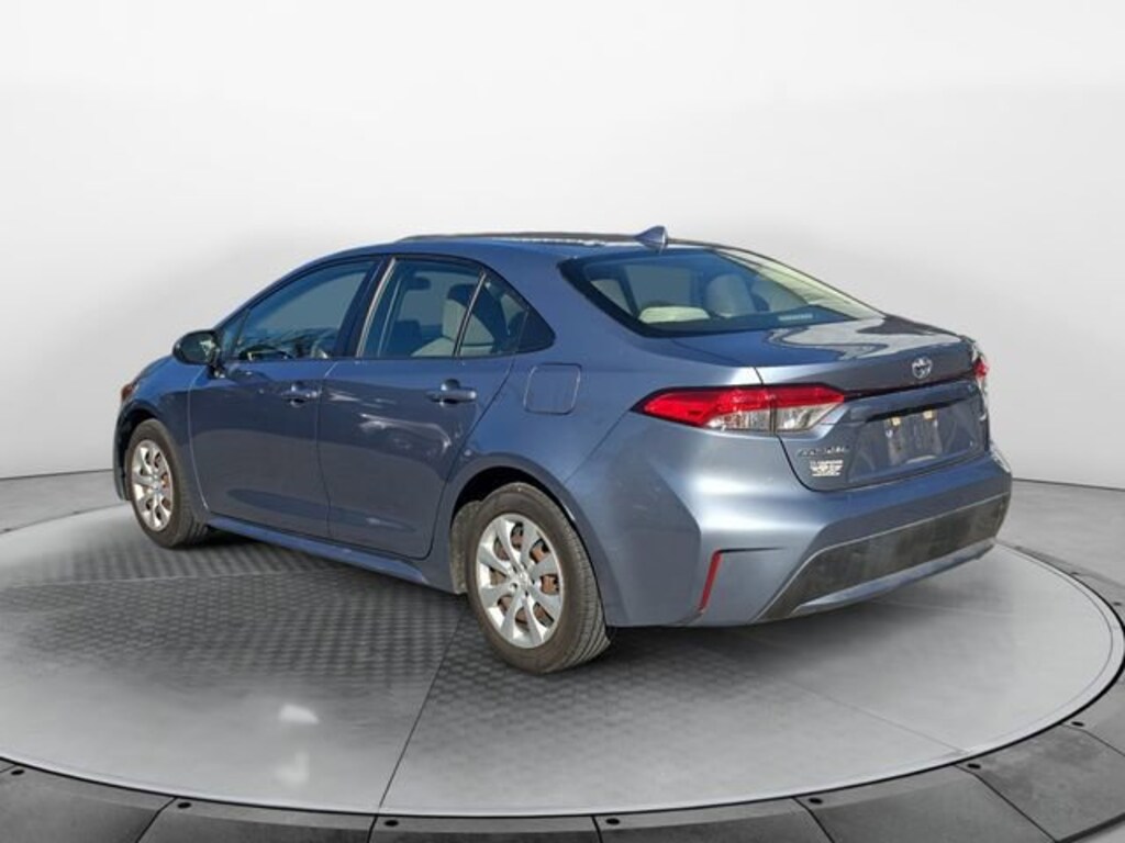 Used 2020 Toyota Corolla LE Sedan