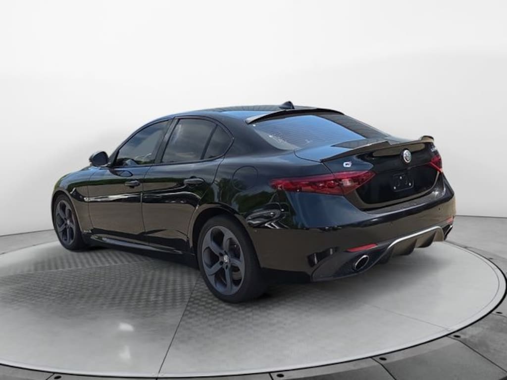Used 2017 Alfa Romeo Giulia Base Sedan