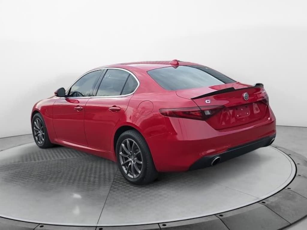Used 2019 Alfa Romeo Giulia Sedan