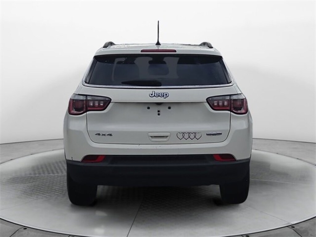 Used 2018 Jeep Compass Latitude SUV