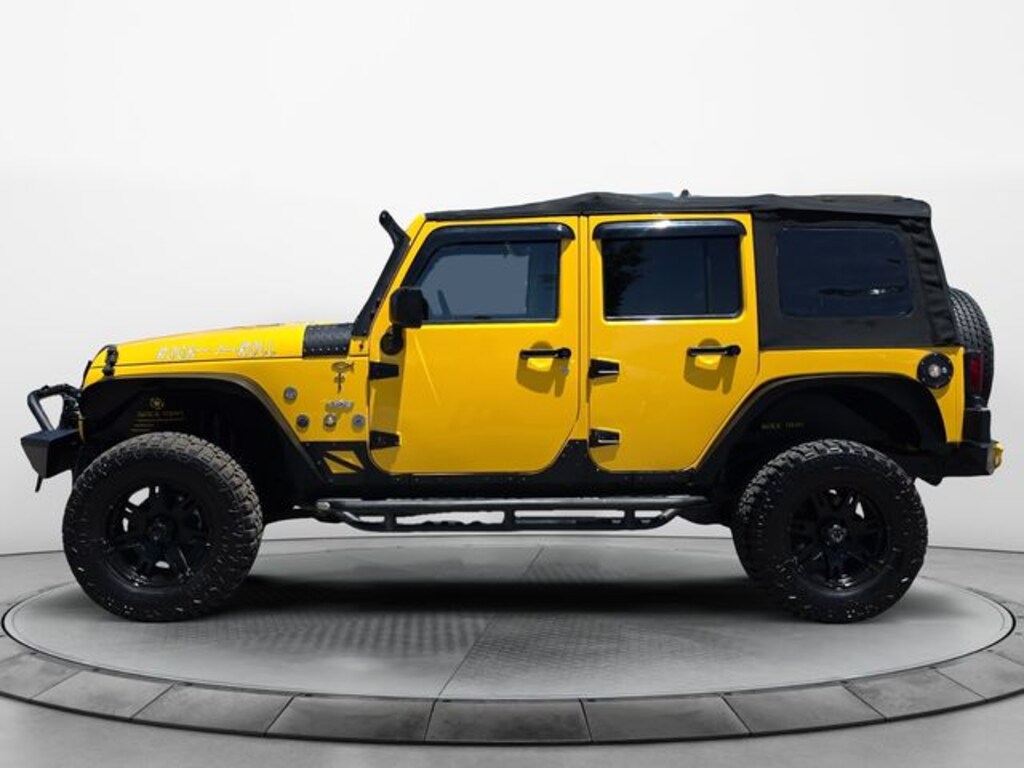 Used 2015 Jeep Wrangler Unlimited Unlimited Sahara SUV