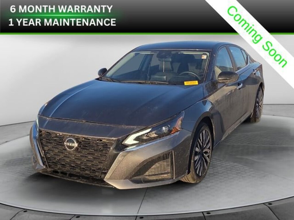 Used 2024 Nissan Altima 2.5 SV Sedan