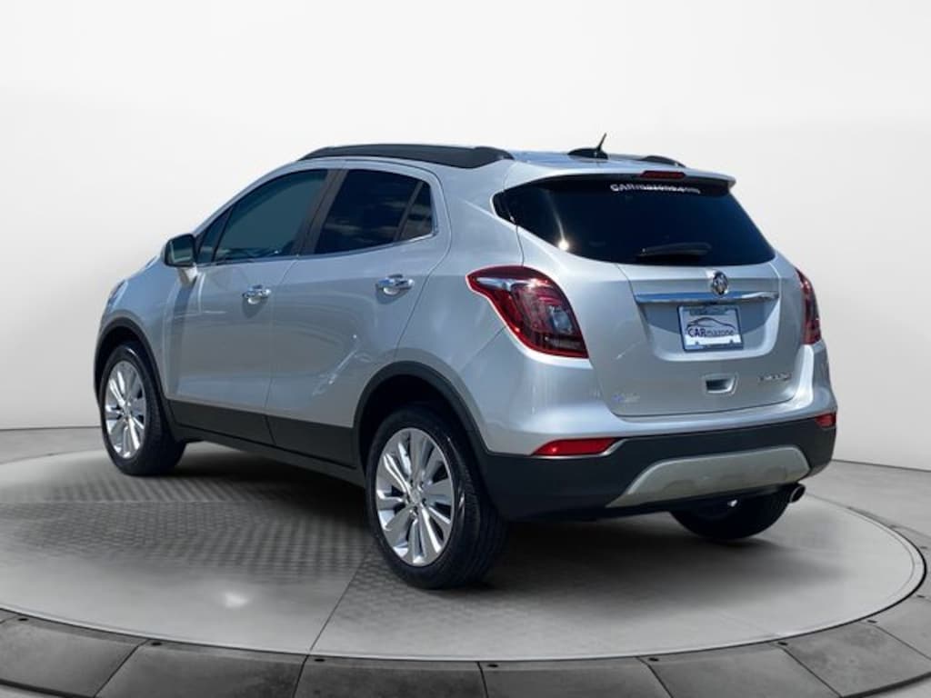 Used 2022 Buick Encore Preferred SUV