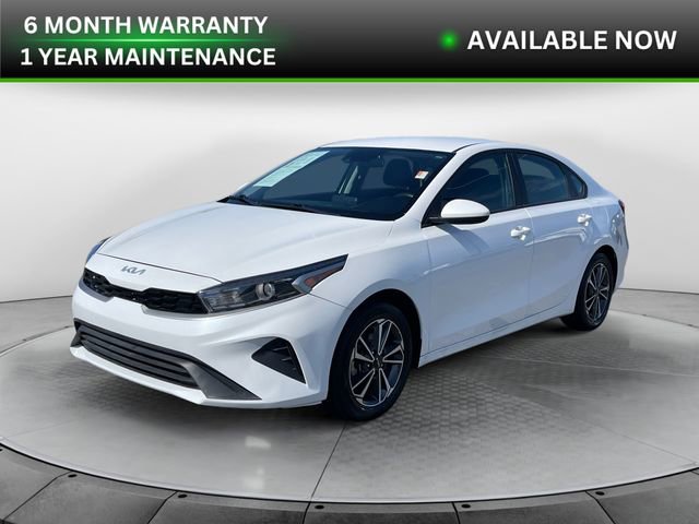 2023 Kia Forte LXS's photo