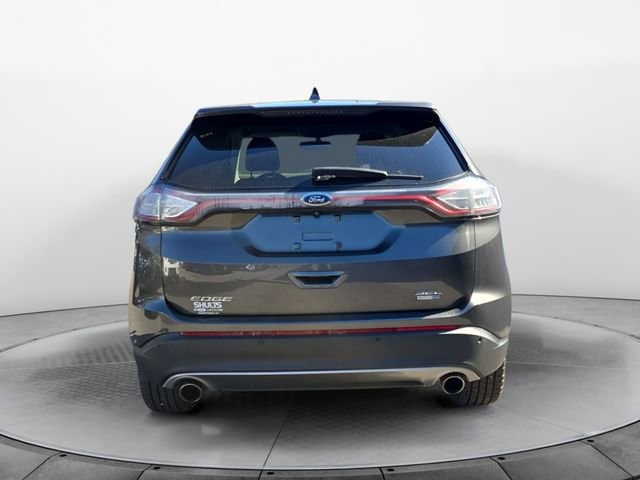 2018 Ford Edge SEL photo 3