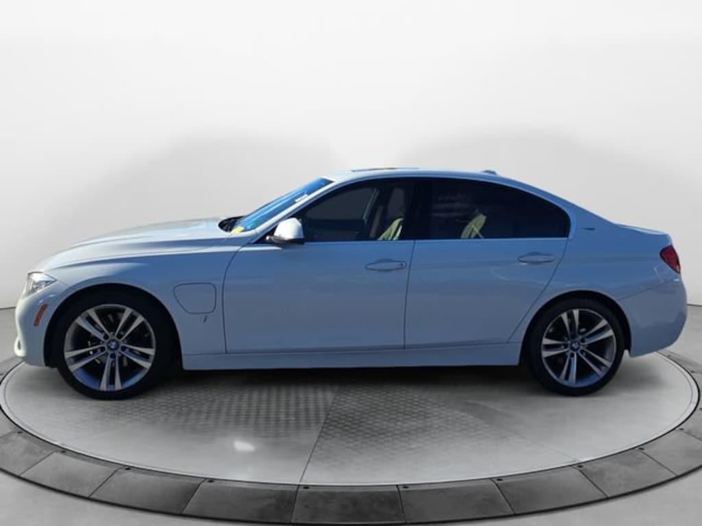 Used 2017 BMW 330e 330e iPerformance Sedan