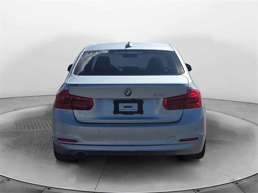 Used 2017 BMW 320i 320i Sedan