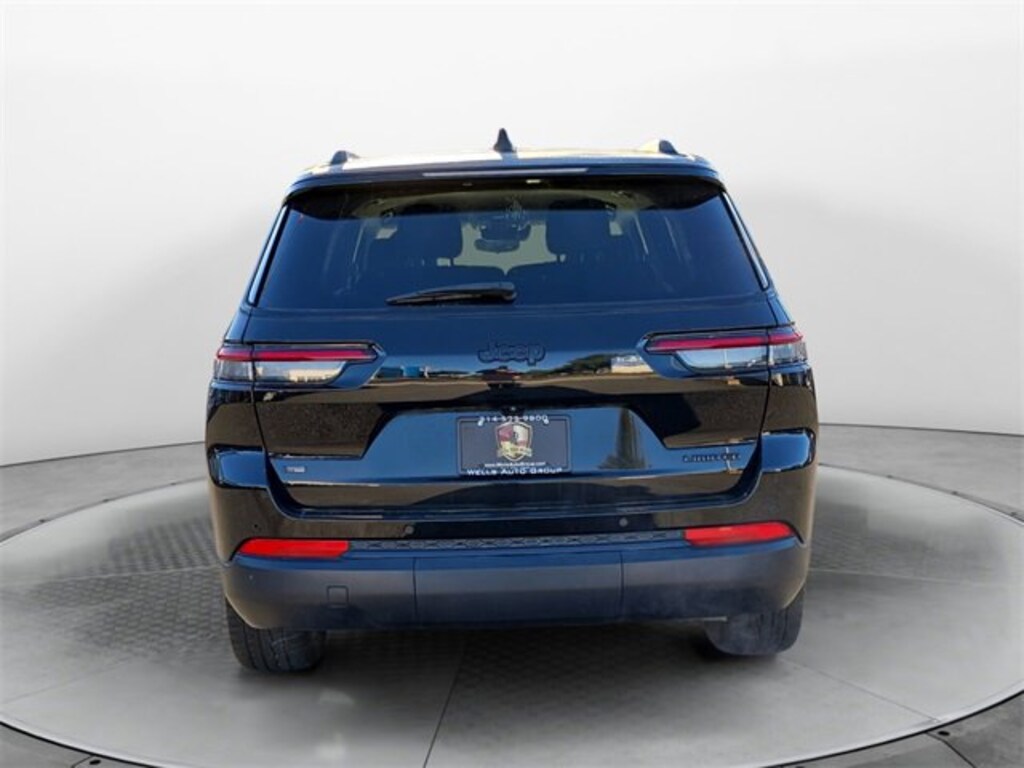 Used 2023 Jeep Grand Cherokee Limited SUV