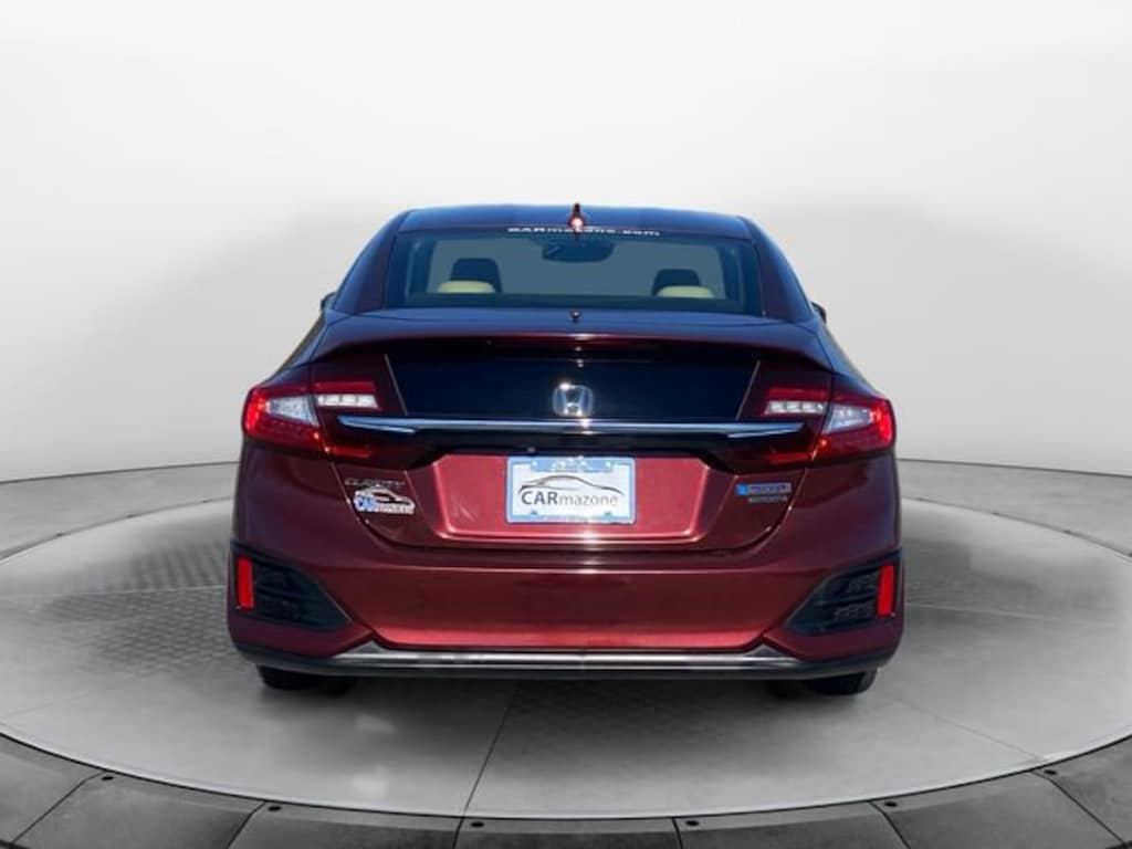 Used 2018 Honda Clarity Plug-In Hybrid Touring Sedan