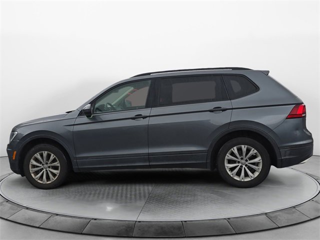 2019 Volkswagen Tiguan S photo 2