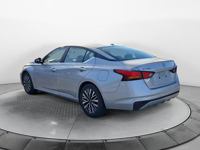 2024 Nissan Altima 2.5 SV photo 3