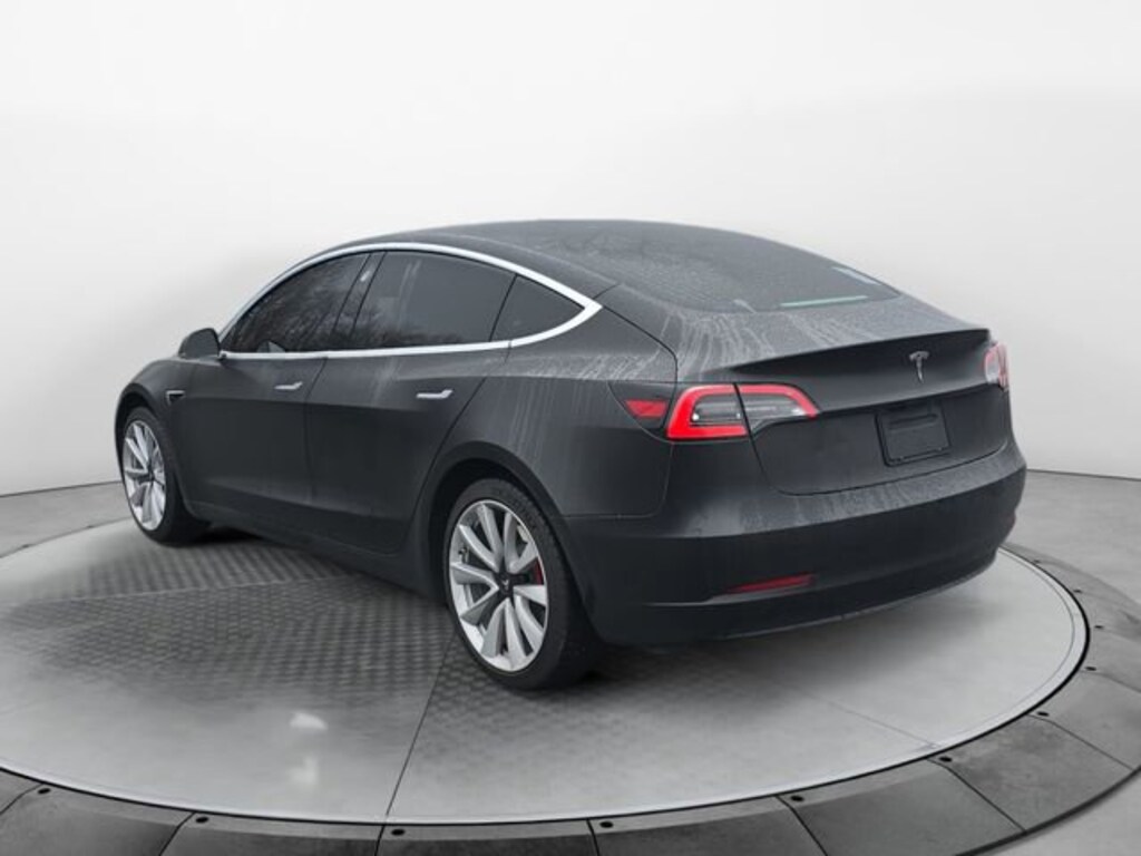 Used 2019 Tesla Model 3 Standard Range Plus Sedan