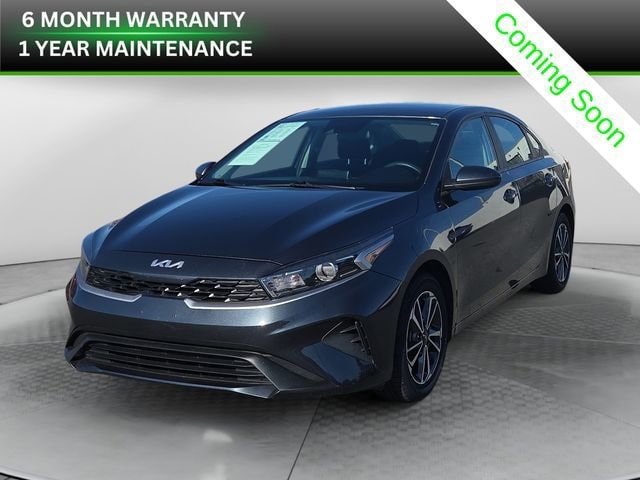 2023 Kia Forte LXS's photo