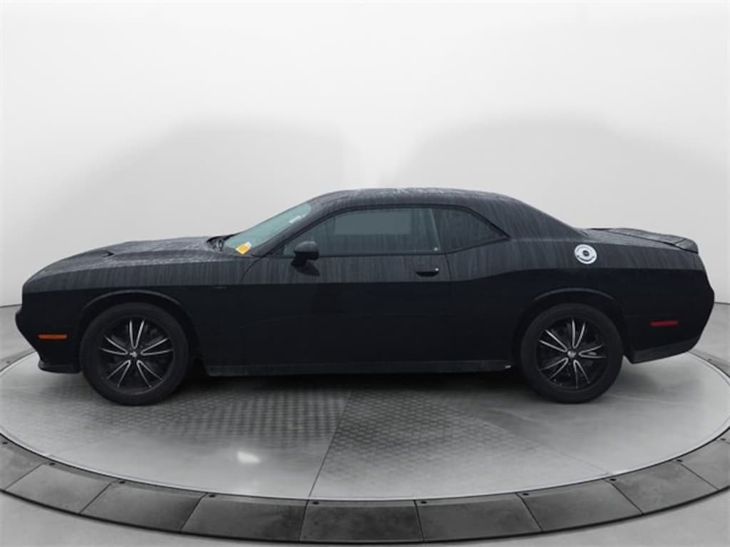Used 2016 Dodge Challenger SXT Plus Coupe