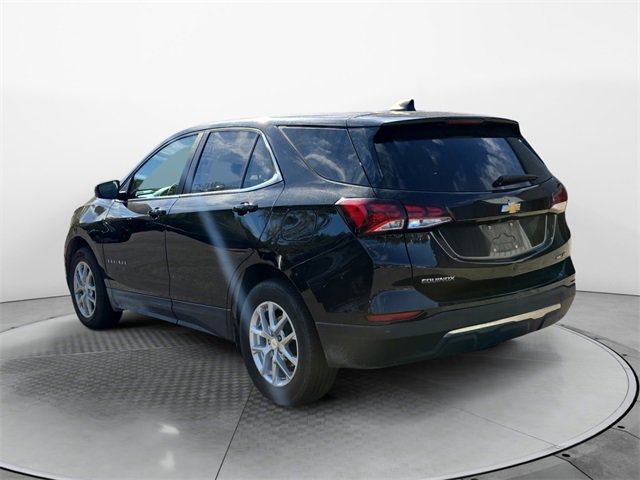 2023 Chevrolet Equinox LT photo 2