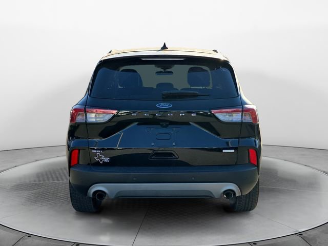 2020 Ford Escape SEL photo 4