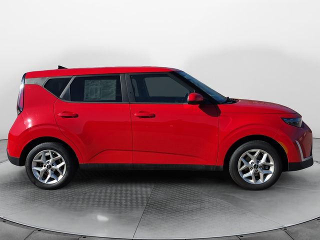 2023 Kia Soul LX - Photo 6