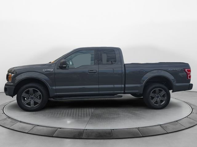 2020 Ford F-150 XLT photo 2