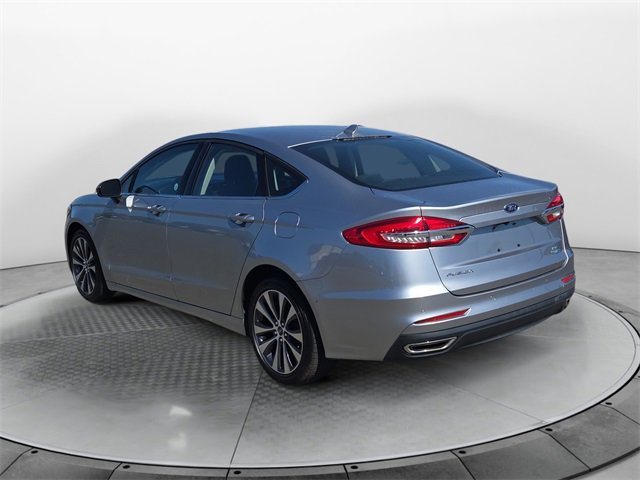 2020 Ford Fusion SE photo 3