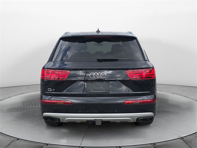 2019 Audi Q7 Premium photo 3