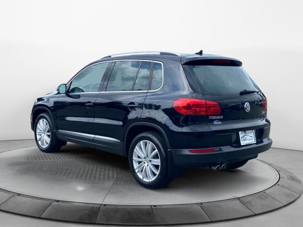 Used 2015 Volkswagen Tiguan SEL SUV