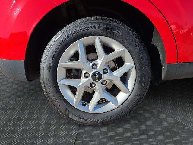 2023 Kia Soul LX - Photo 34