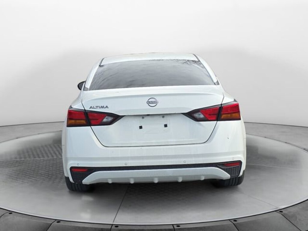 Used 2024 Nissan Altima 2.5 S Sedan